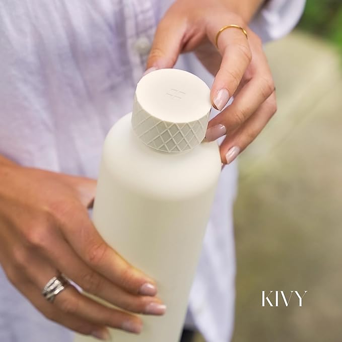 KIVY Slim Water Bottle 32oz - Image 7