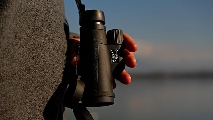 Opticron Oregon 4 PC Oasis 8x42 Monoculars - Image 4