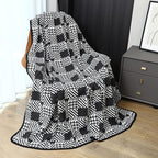 PuTian Merino Wool Blanket - Image 4