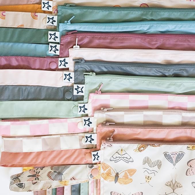 Tiny Twinkle Mess Proof Wet Bags | 2-Pack Reusable Waterproof Wet Bags - Image 6