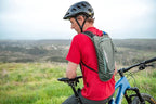 CamelBak Classic Light Bike Pack 70oz Hydration Reservoir - Image 3