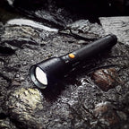 EverBrite Ultra Bright Tactical Flashlight, 900 Lumen Zoomable Adjustable Focus - Image 4